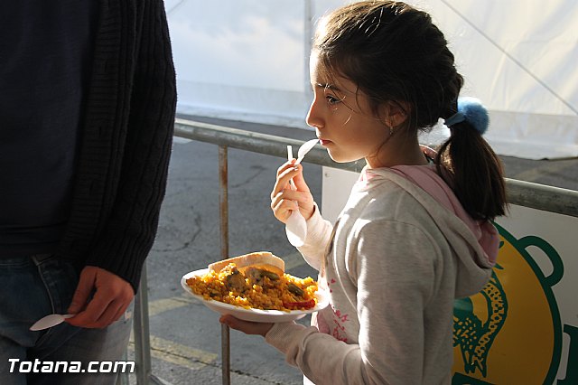 Paella gigante en la Carpa de Noche - Fiestas de Santa Eulalia 2015 - 116