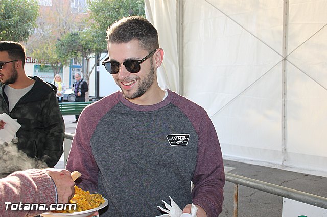 Paella gigante en la Carpa de Noche - Fiestas de Santa Eulalia 2015 - 136