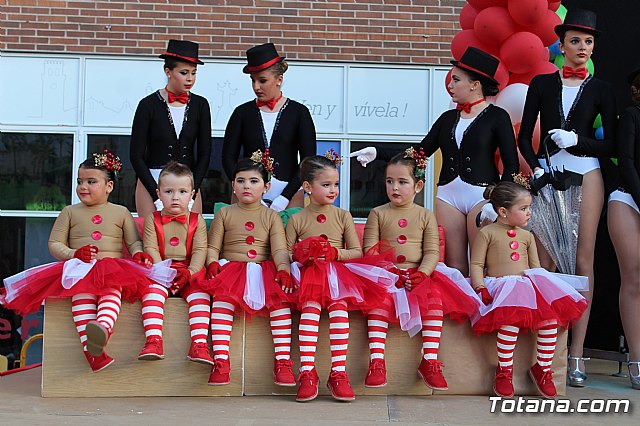 Visita de Papa Noel a Totana - Loles Miralles Estudio de Danza 2018 - 7