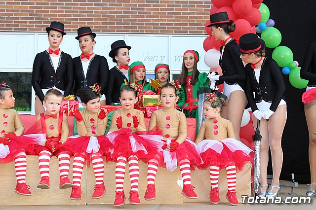 Visita de Papa Noel a Totana - Loles Miralles Estudio de Danza 2018 - 10
