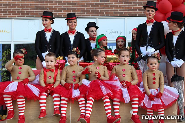Visita de Papa Noel a Totana - Loles Miralles Estudio de Danza 2018 - 12