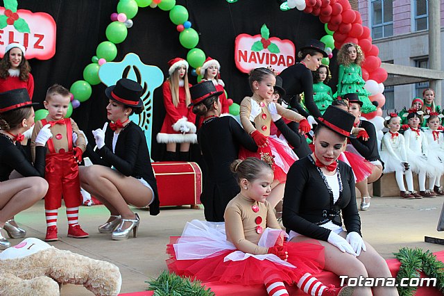 Visita de Papa Noel a Totana - Loles Miralles Estudio de Danza 2018 - 112