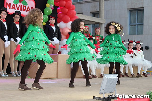 Visita de Papa Noel a Totana - Loles Miralles Estudio de Danza 2018 - 136