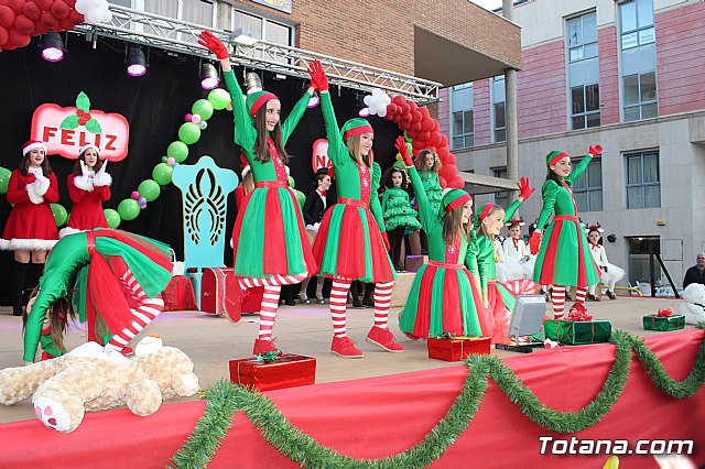 Visita de Papa Noel a Totana - Loles Miralles Estudio de Danza 2018 - 155