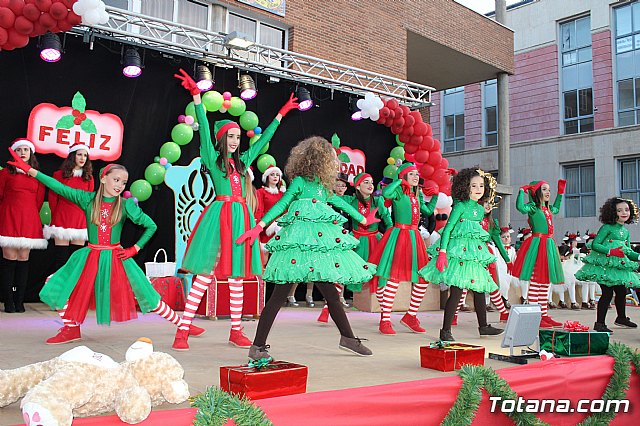 Visita de Papa Noel a Totana - Loles Miralles Estudio de Danza 2018 - 156