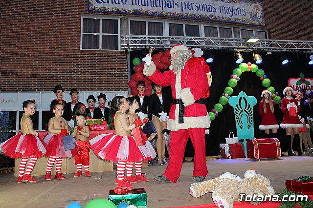 Visita de Papa Noel a Totana - Loles Miralles Estudio de Danza 2018 - 176
