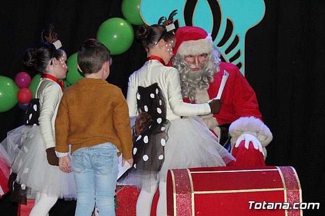 Visita de Papa Noel a Totana - Loles Miralles Estudio de Danza 2018 - 183