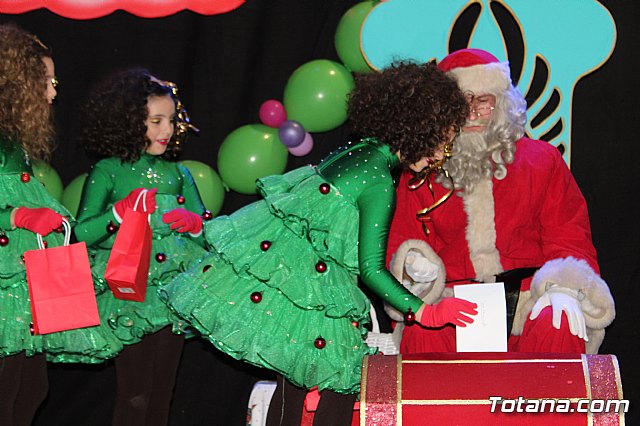Visita de Papa Noel a Totana - Loles Miralles Estudio de Danza 2018 - 187