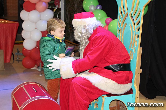 Visita de Papa Noel a Totana - Loles Miralles Estudio de Danza 2018 - 217