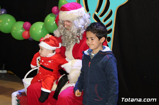 Visita de Papa Noel a Totana - Loles Miralles Estudio de Danza 2018 - 228