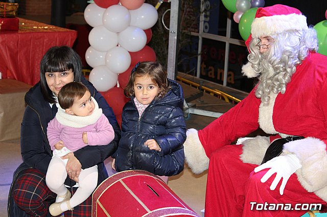 Visita de Papa Noel a Totana - Loles Miralles Estudio de Danza 2018 - 234