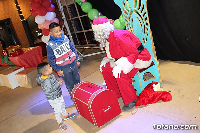 Visita de Papa Noel a Totana - Loles Miralles Estudio de Danza 2018 - 260