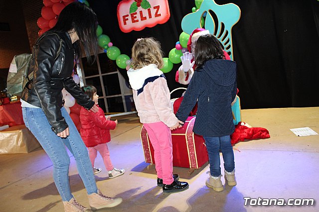 Visita de Papa Noel a Totana - Loles Miralles Estudio de Danza 2018 - 445