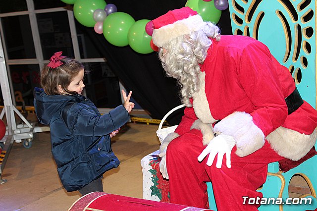 Visita de Papa Noel a Totana - Loles Miralles Estudio de Danza 2018 - 555