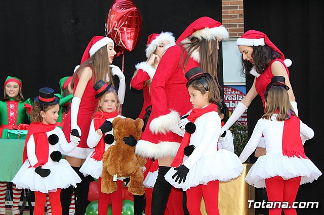 Visita de Pap Noel 2017 - Academia de Danza Loles Miralles  - 11