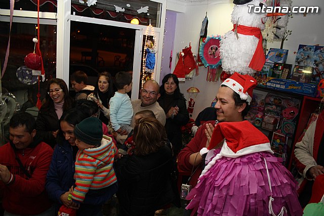 Pap Noel visit Mundo Piatas para recoger las cartas de los ms peques de la casa - 49