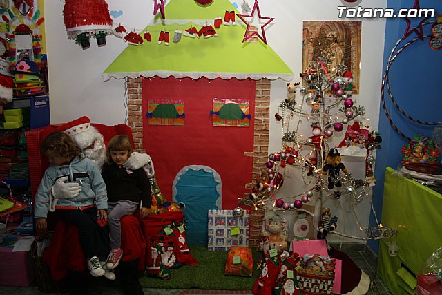 Pap Noel visit Mundo Piatas para recoger las cartas de los ms peques de la casa - 59