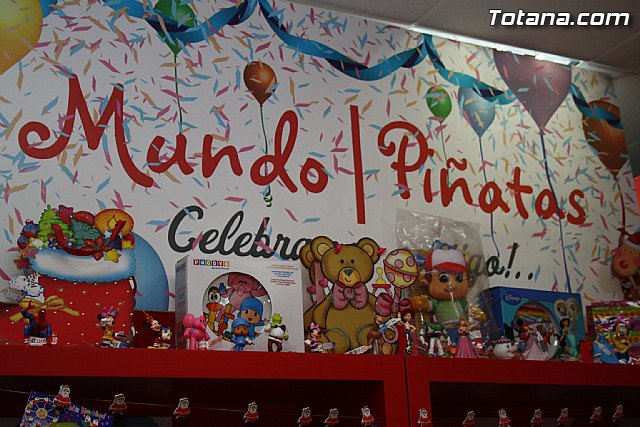 Pap Noel visit Mundo Piatas para recoger las cartas de los ms peques de la casa - 67