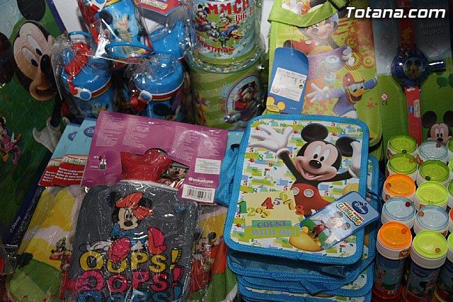 Pap Noel visit Mundo Piatas para recoger las cartas de los ms peques de la casa - 71