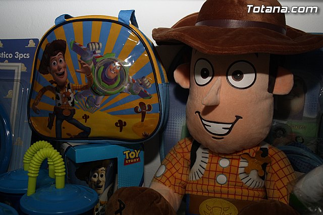 Pap Noel visit Mundo Piatas para recoger las cartas de los ms peques de la casa - 87