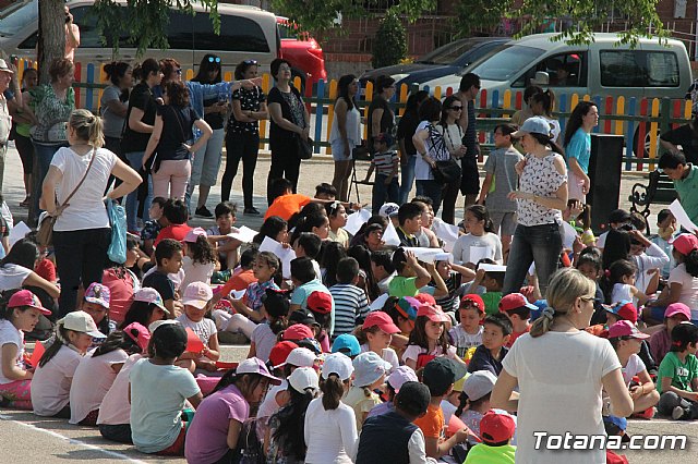 Salto Acrobtico de la Patrulla PAPEA con motivo del Da Mundial de las Lipodistrofias 2018 - 3