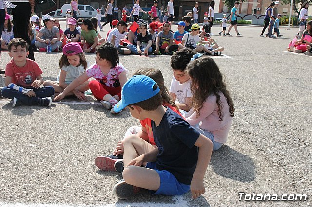 Salto Acrobtico de la Patrulla PAPEA con motivo del Da Mundial de las Lipodistrofias 2018 - 30