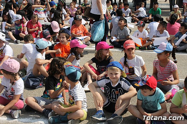 Salto Acrobtico de la Patrulla PAPEA con motivo del Da Mundial de las Lipodistrofias 2018 - 35