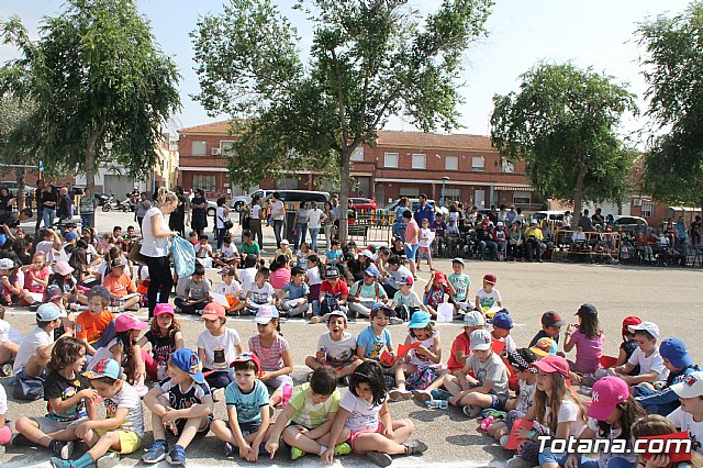 Salto Acrobtico de la Patrulla PAPEA con motivo del Da Mundial de las Lipodistrofias 2018 - 37