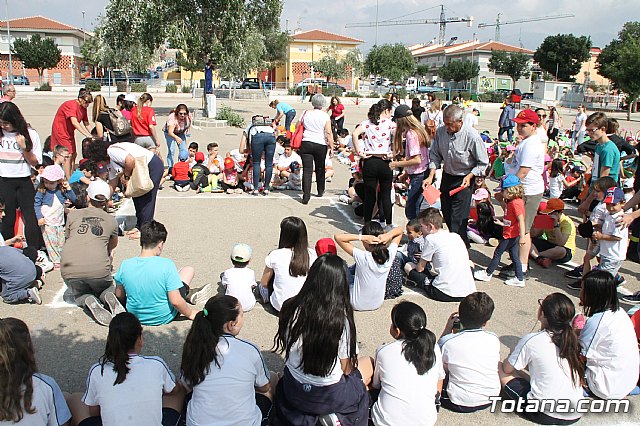 Salto Acrobtico de la Patrulla PAPEA con motivo del Da Mundial de las Lipodistrofias 2018 - 56