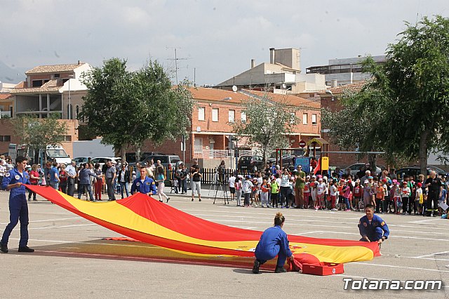 Salto Acrobtico de la Patrulla PAPEA con motivo del Da Mundial de las Lipodistrofias 2018 - 116
