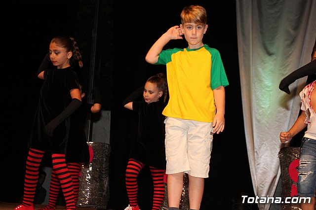 Festival Escuela de Baile PASO A PASO 2017 - 725