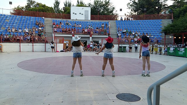 Exhibicin de patinaje artstico - Fiestas de Santiago 2015 - 3