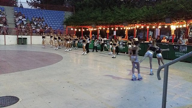 Exhibicin de patinaje artstico - Fiestas de Santiago 2015 - 97