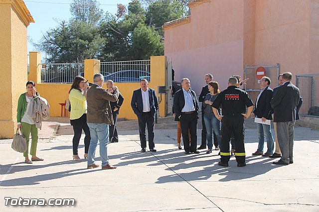 La Comisin Nacional de Proteccin Civil homologa la revisin de los planes regionales de emergencias ante terremotos e incendios forestales - 44
