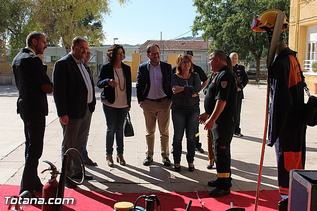 La Comisin Nacional de Proteccin Civil homologa la revisin de los planes regionales de emergencias ante terremotos e incendios forestales - 67