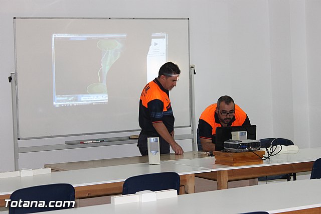 La Comisin Nacional de Proteccin Civil homologa la revisin de los planes regionales de emergencias ante terremotos e incendios forestales - 84