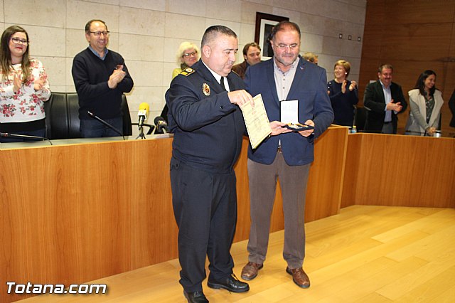 Entrega de condecoraciones a voluntarios de Proteccin Civil - 40