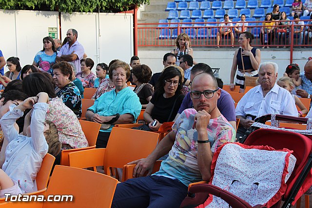 Fiesta fin de curso. Escuelas infantiles Doa Pepita, Carmen Bar y Ntra. Sra. del Rosario (el Paretn) 2015 - 16