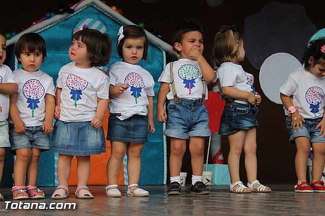 Fiesta fin de curso. Escuelas infantiles Doa Pepita, Carmen Bar y Ntra. Sra. del Rosario (el Paretn) 2015 - 68
