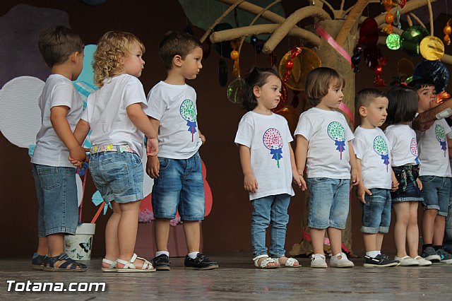 Fiesta fin de curso. Escuelas infantiles Doa Pepita, Carmen Bar y Ntra. Sra. del Rosario (el Paretn) 2015 - 99