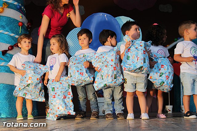 Fiesta fin de curso. Escuelas infantiles Doa Pepita, Carmen Bar y Ntra. Sra. del Rosario (el Paretn) 2015 - 198
