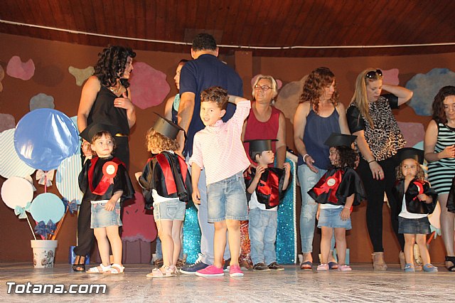 Fiesta fin de curso. Escuelas infantiles Doa Pepita, Carmen Bar y Ntra. Sra. del Rosario (el Paretn) 2015 - 305