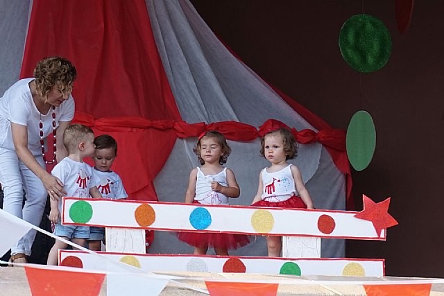Fiesta fin de curso. Escuela infantil Clara Campoamor 2017 - 77