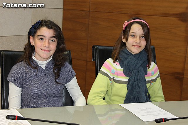 Lectura del manifiesto del Da de los Derechos del Nio 2013 - 14