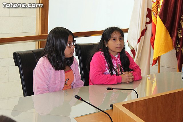 Lectura del manifiesto del Da de los Derechos del Nio 2013 - 28