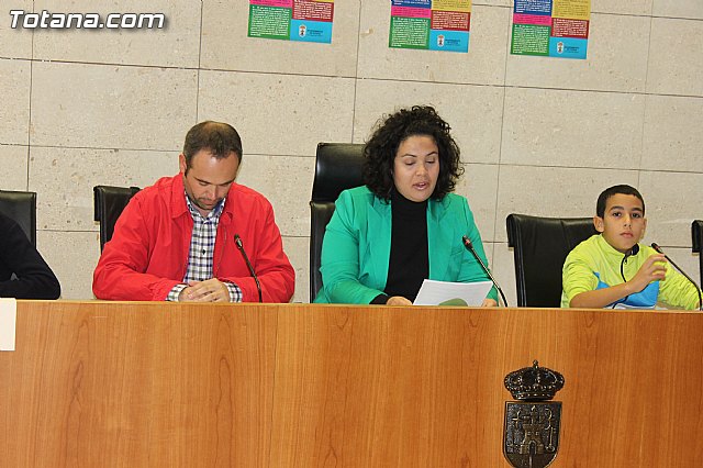 Lectura del manifiesto del Da de los Derechos del Nio 2013 - 29