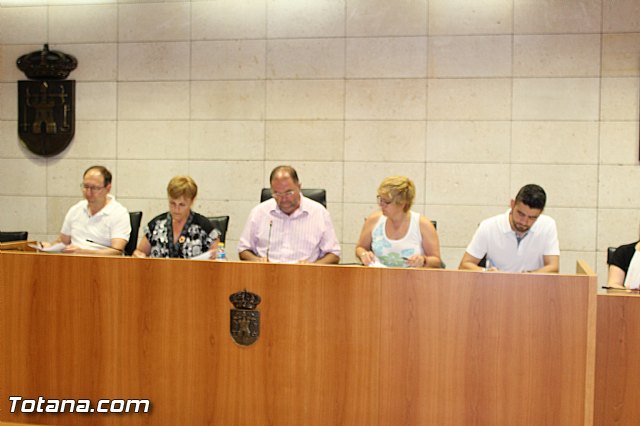 Pleno extraordinario para adherirse al fondo de Ordenacin de Medidas de Sostenibilidad Financiera y Entidades Locales - 1