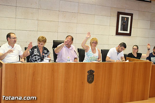 Pleno extraordinario para adherirse al fondo de Ordenacin de Medidas de Sostenibilidad Financiera y Entidades Locales - 3