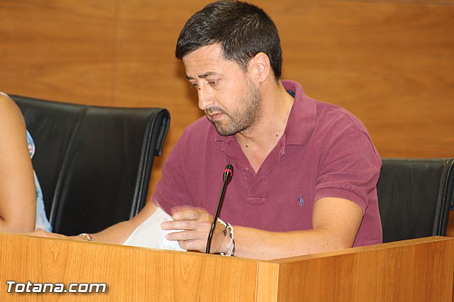 Pleno extraordinario para adherirse al fondo de Ordenacin de Medidas de Sostenibilidad Financiera y Entidades Locales - 15