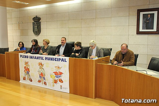 Corporacin infantil 2018/2019 - 1